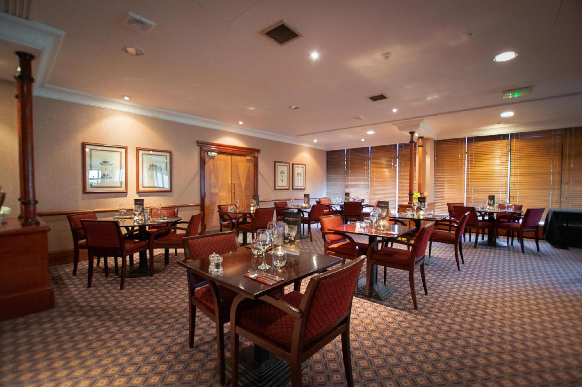 Muthu Glasgow River Hotel 厄斯金 外观 照片