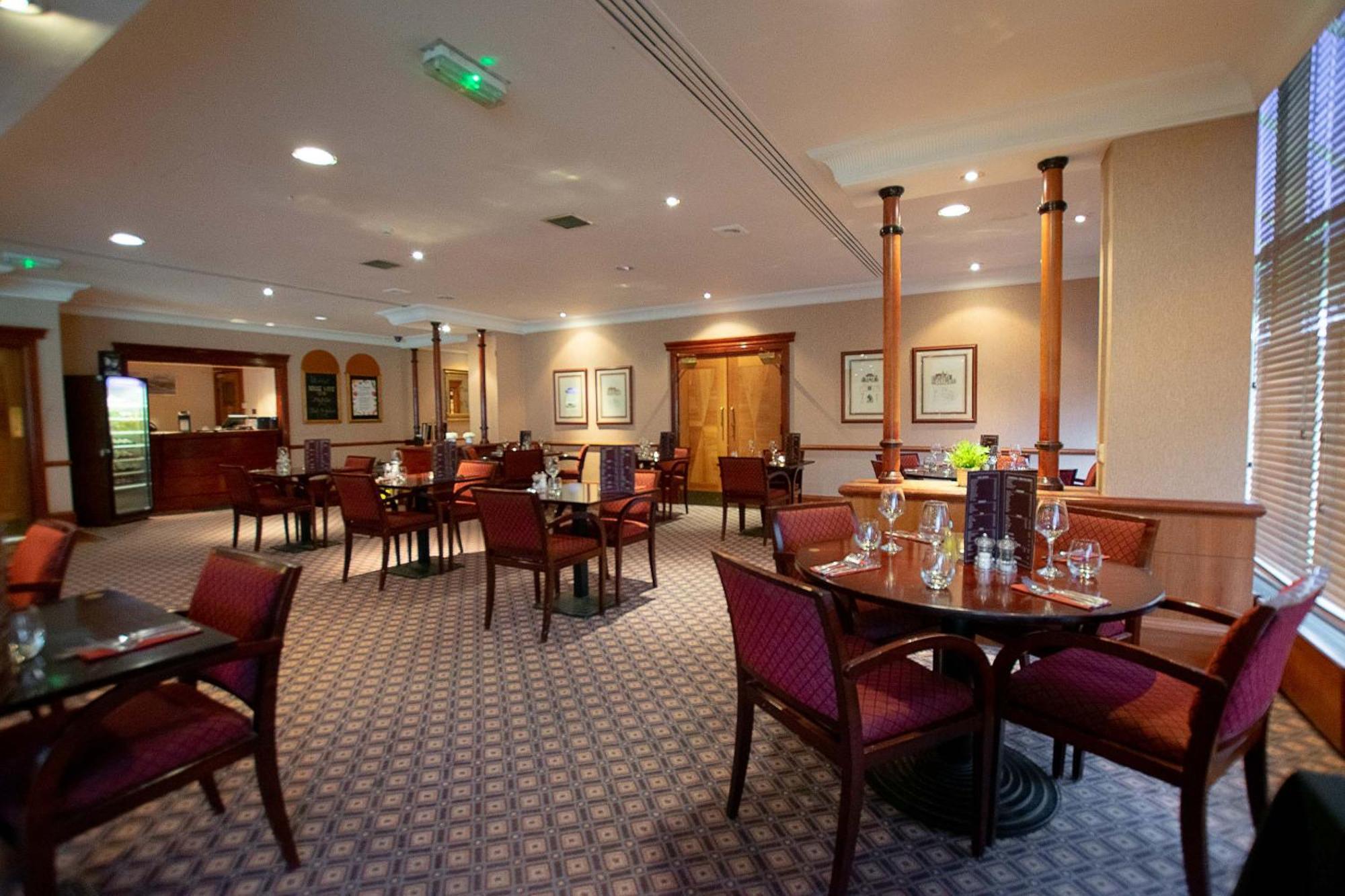 Muthu Glasgow River Hotel 厄斯金 外观 照片